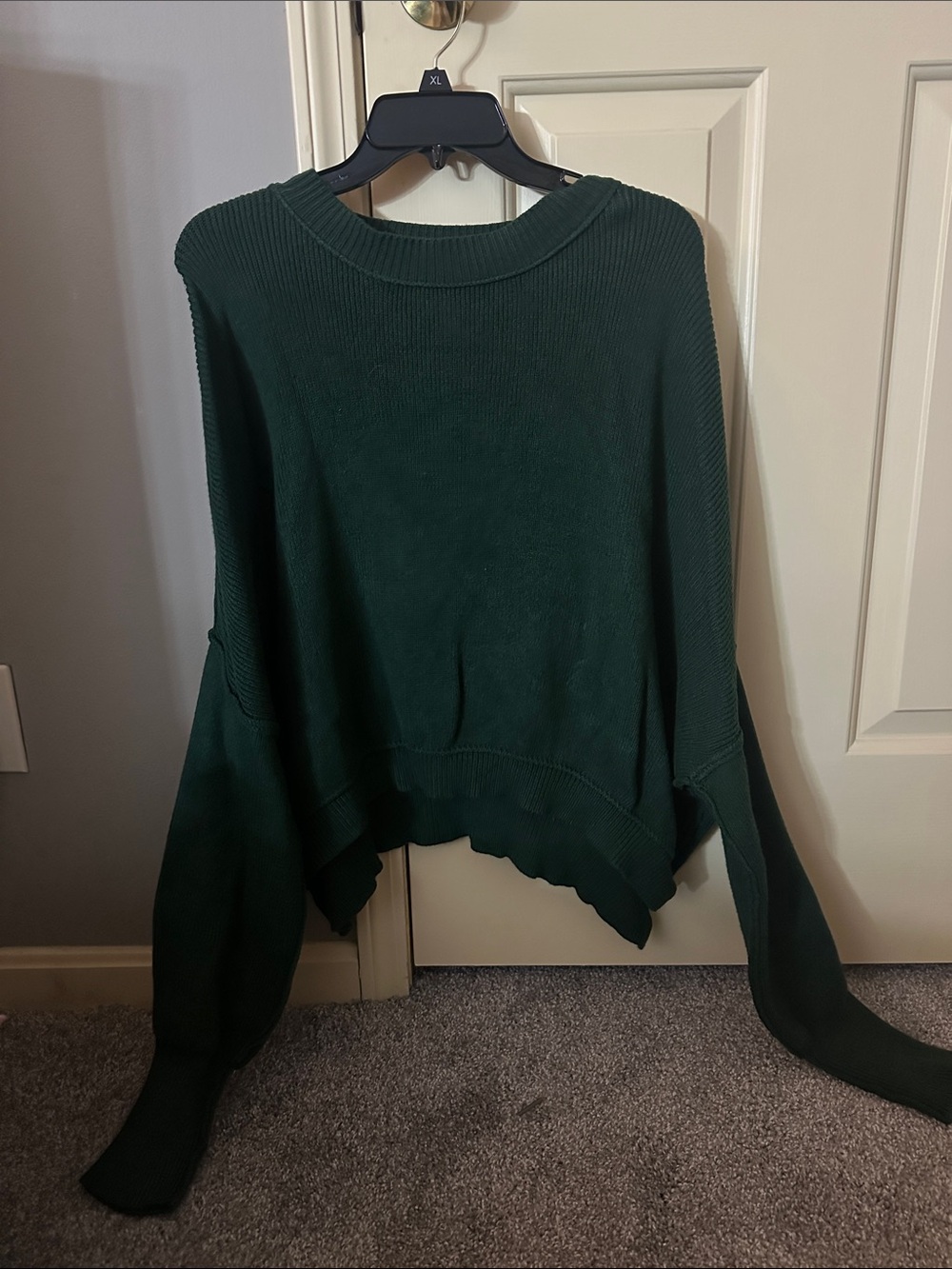Dark Green Women's Drop-Shoulder Knit Sweater